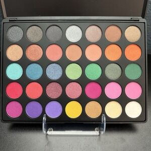 MORPHE | Original 35U | Makeup Shimmer Eyeshadow Palette 35 Shades New W/O Box